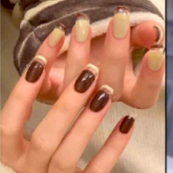 2/$10 Mix n Match Press on Nails 💅!! Reusable 24 Pack - Bundle & Save - Picture 1 of 1